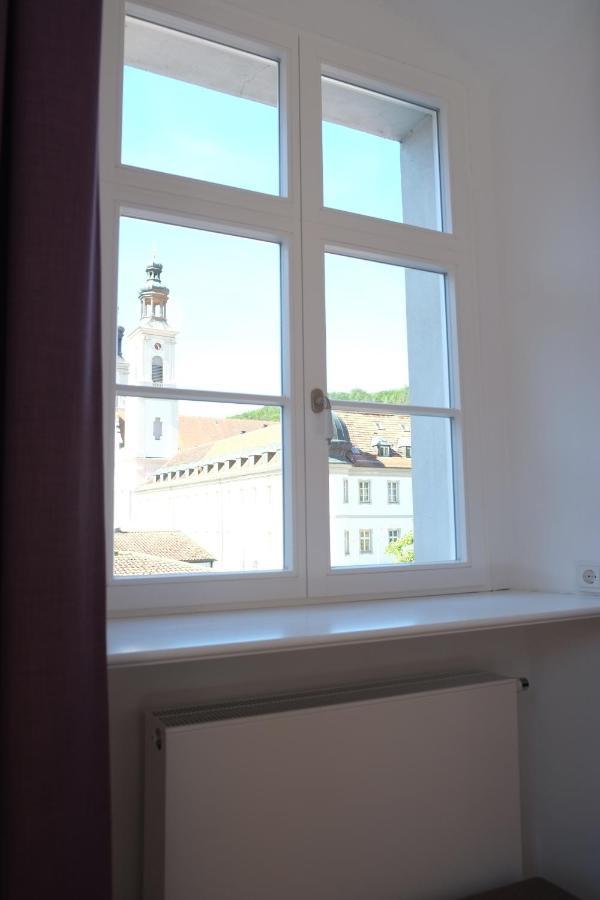 65Qm Wohnung Klosterblick Im Historischen Pfarrhaus Pielenhofen Exterior photo